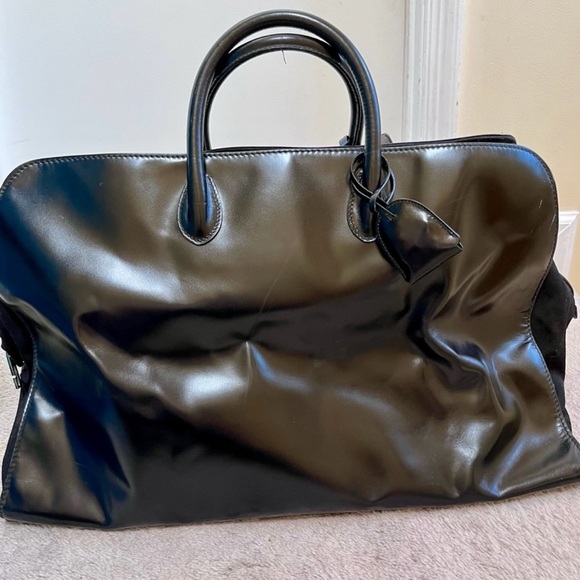 Gucci Handbags - Gucci Leather Black Travel Bag